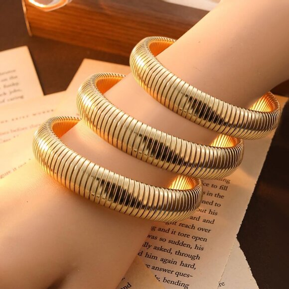 Gold Bangle Set 3 Chunky Stretch 24K Gold 12mm Plated Stainless Steel Wide Stack - Picture 3 of 5